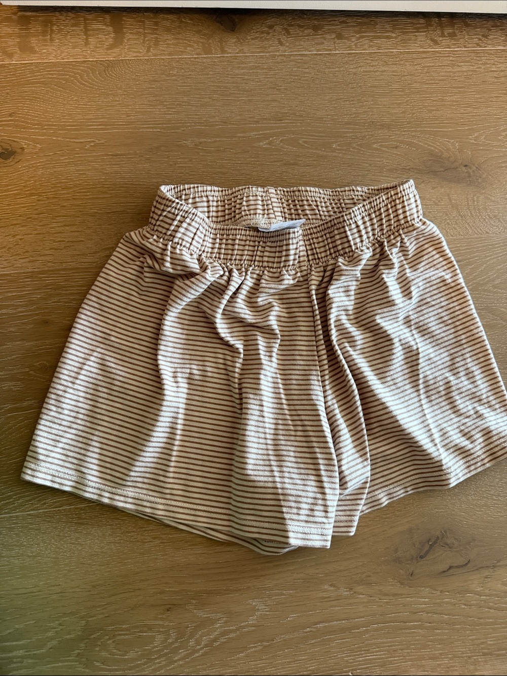 Striped Tan and White jax and Lennon  Elastic Waist Shorts youth medium